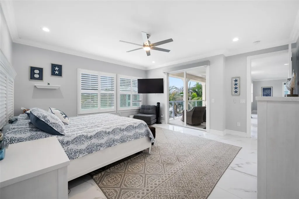 3138 Phoenix Avenue Oldsmar FL 34677