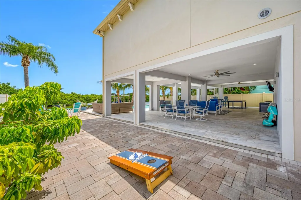 3138 Phoenix Avenue Oldsmar FL 34677