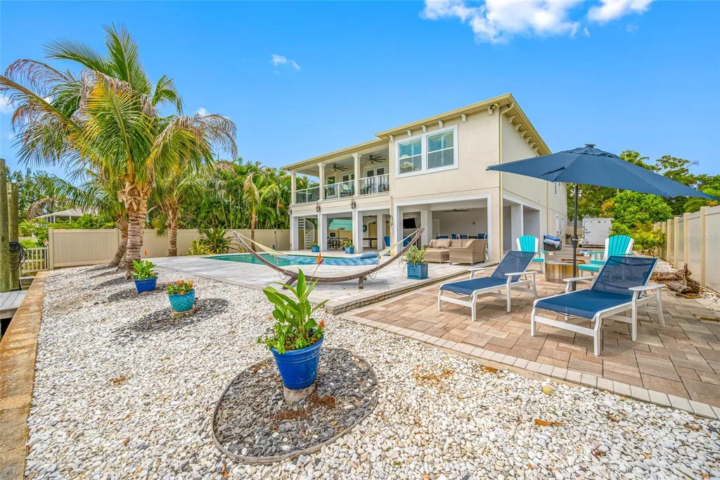 3138 Phoenix Avenue Oldsmar FL 34677