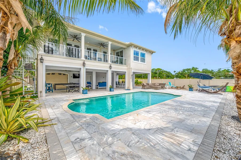 3138 Phoenix Avenue Oldsmar FL 34677