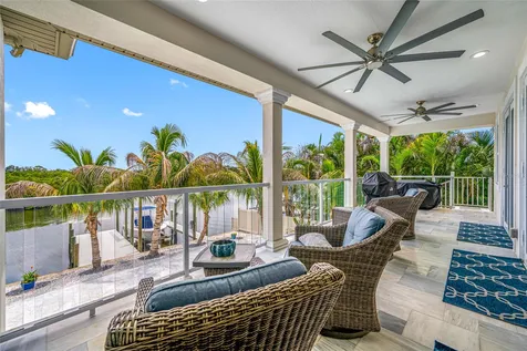 3138 Phoenix Avenue Oldsmar FL 34677