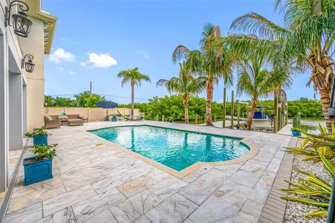 3138 Phoenix Avenue Oldsmar FL 34677