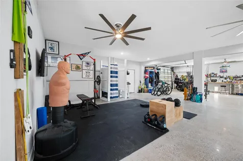 3138 Phoenix Avenue Oldsmar FL 34677