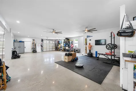 3138 Phoenix Avenue Oldsmar FL 34677
