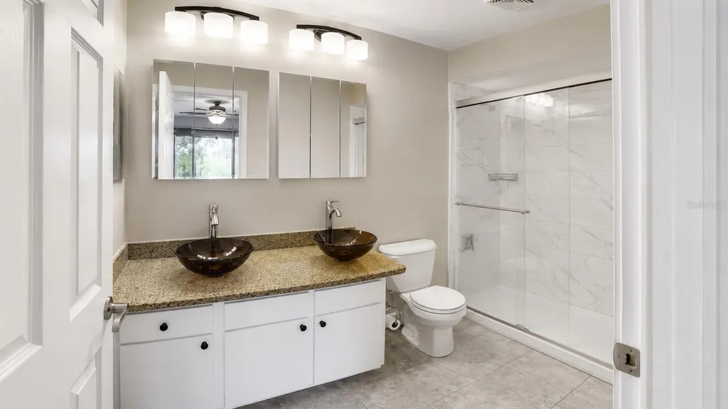 947 Sunridge Way Sarasota FL 34234