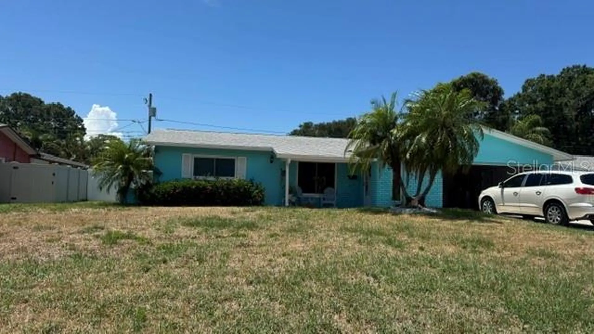 1890 63rd Avenue S St Petersburg FL 33712