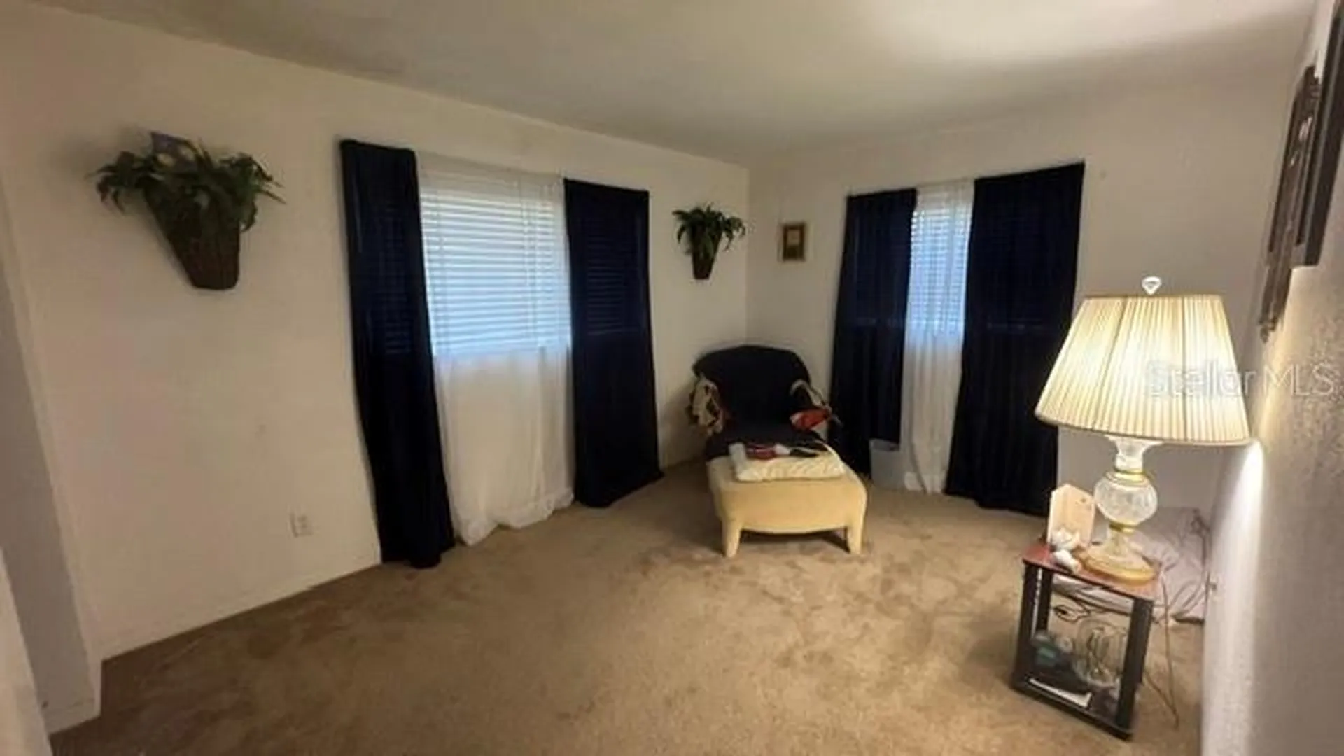 1890 63rd Avenue S St Petersburg FL 33712