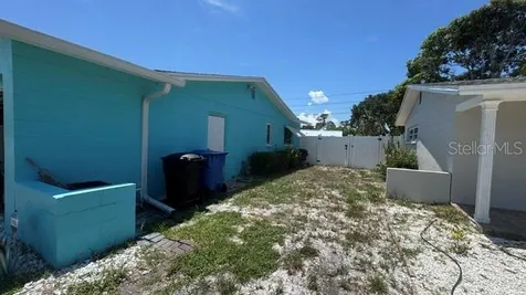 1890 63rd Avenue S St Petersburg FL 33712