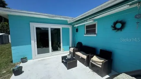 1890 63rd Avenue S St Petersburg FL 33712
