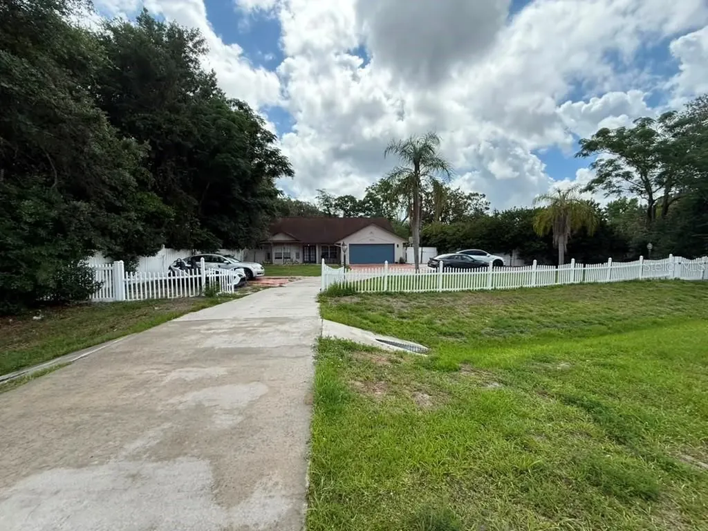 601 S Dean Road Orlando FL 32825