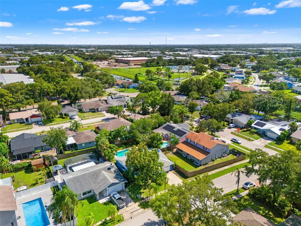 6850 119th Place Largo FL 33773