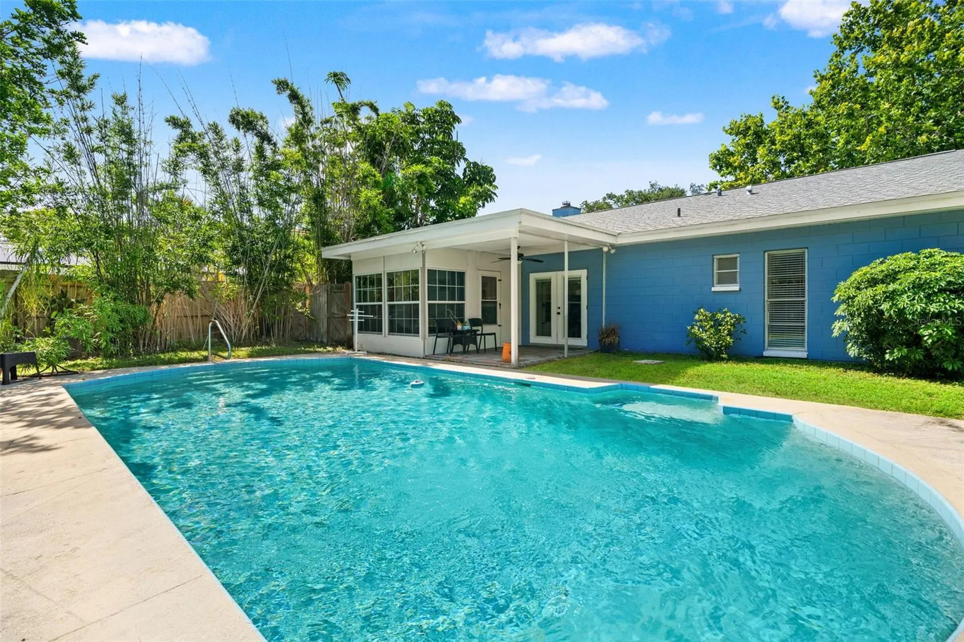 6850 119th Place Largo FL 33773