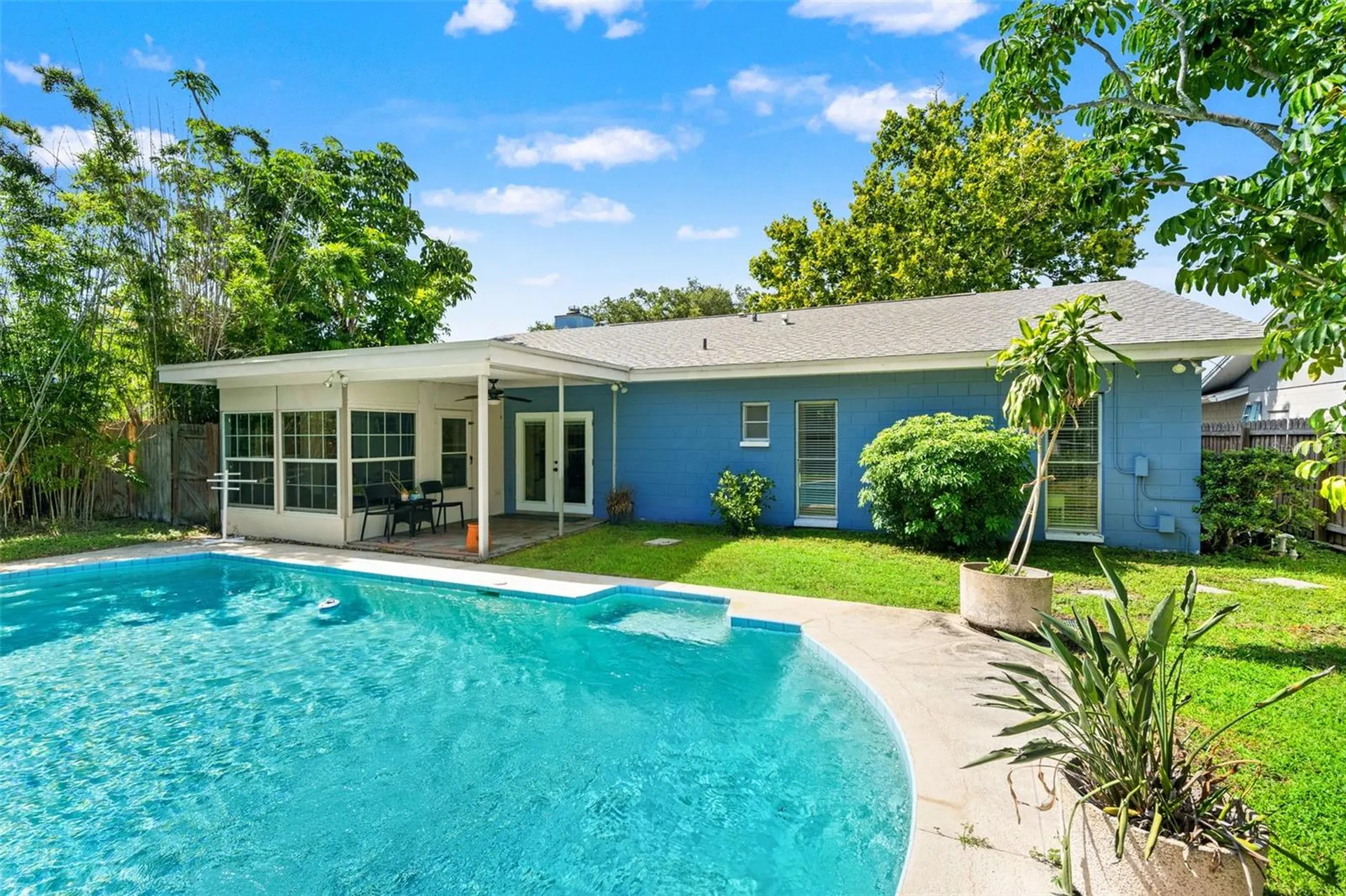 6850 119th Place Largo FL 33773