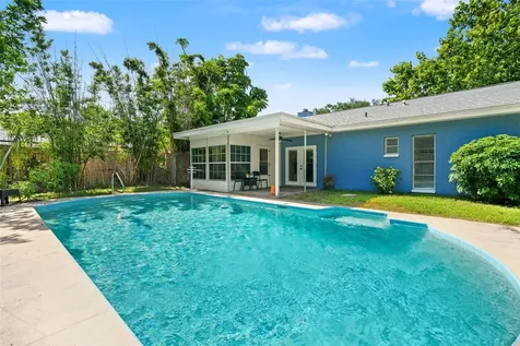 6850 119th Place Largo FL 33773