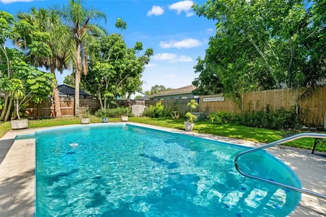 6850 119th Place Largo FL 33773