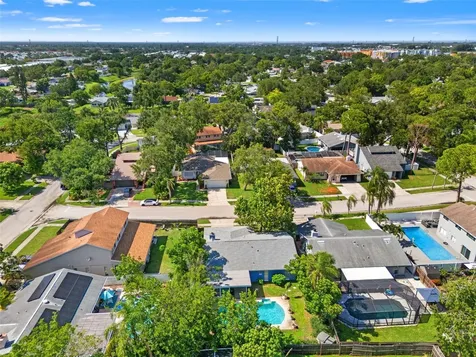 6850 119th Place Largo FL 33773