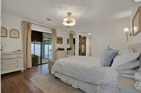7295 Hubert Street Seminole FL 33776