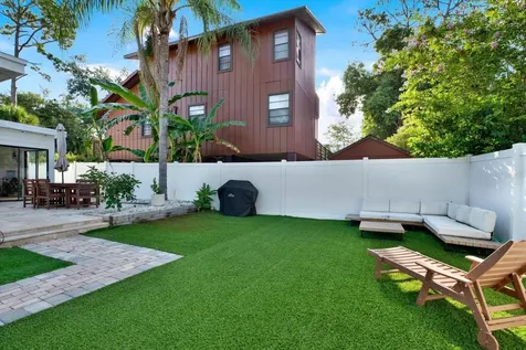 7295 Hubert Street Seminole FL 33776