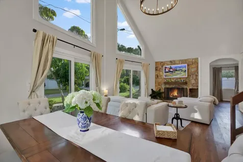 7295 Hubert Street Seminole FL 33776