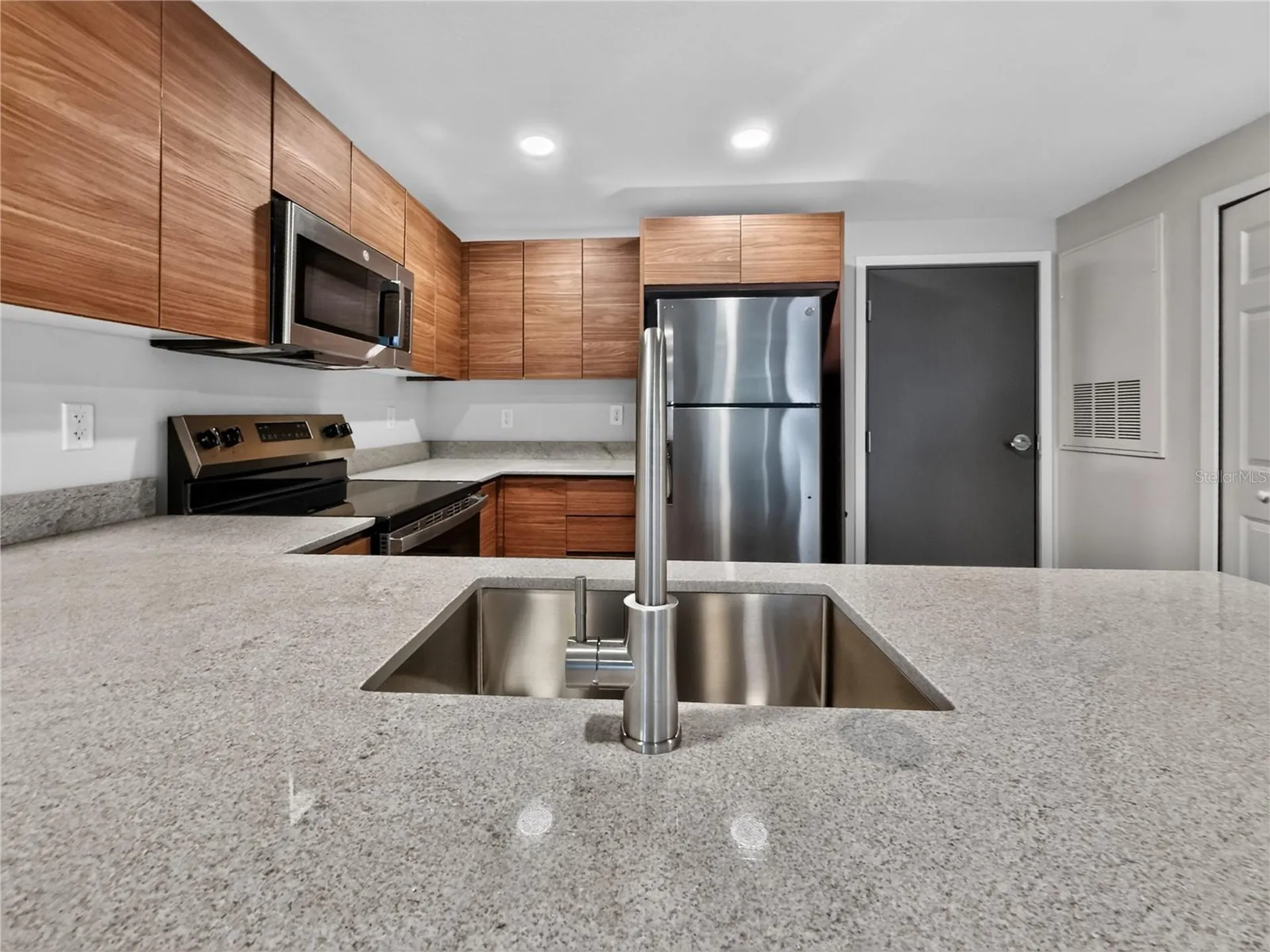 4424 S Texas Avenue Orlando FL 32839