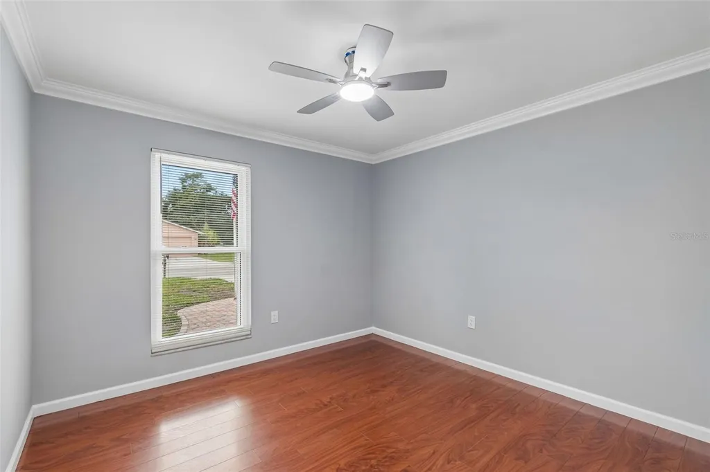 903 Plum Tree Lane Sarasota FL 34243