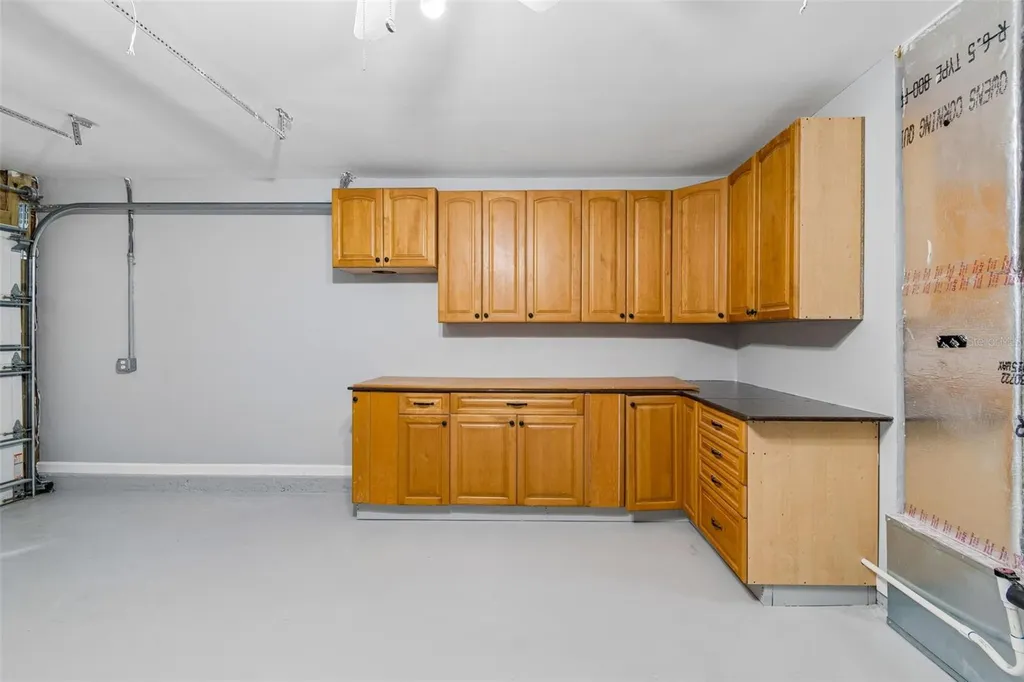 903 Plum Tree Lane Sarasota FL 34243