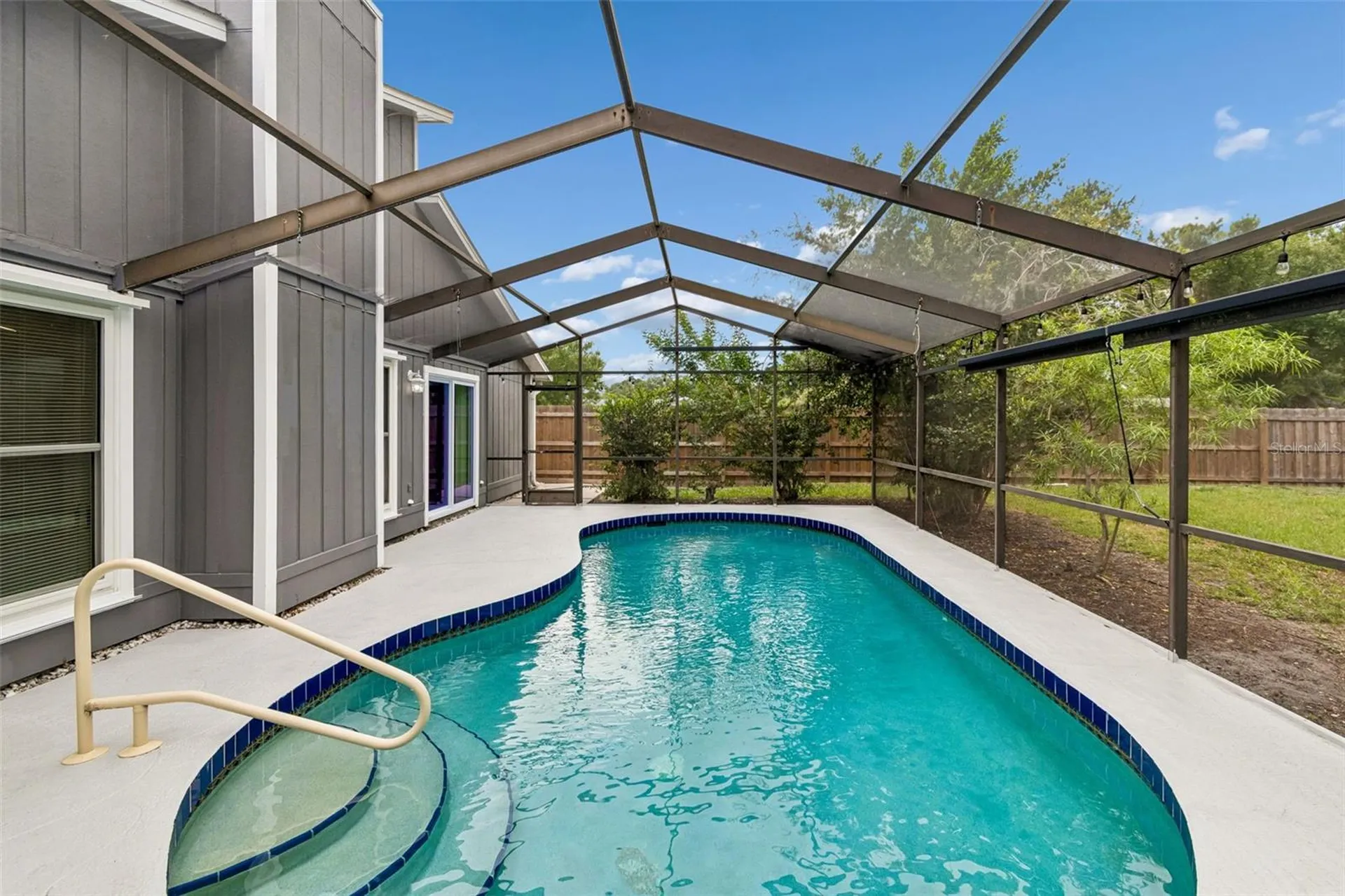 903 Plum Tree Lane Sarasota FL 34243