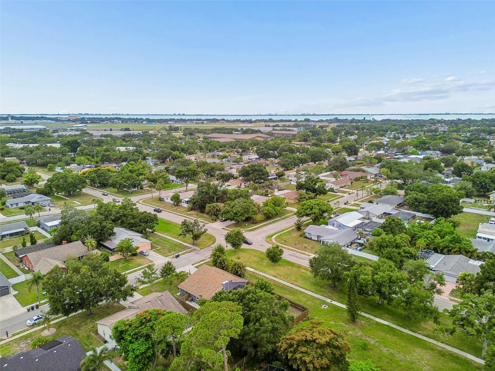 903 Plum Tree Lane Sarasota FL 34243