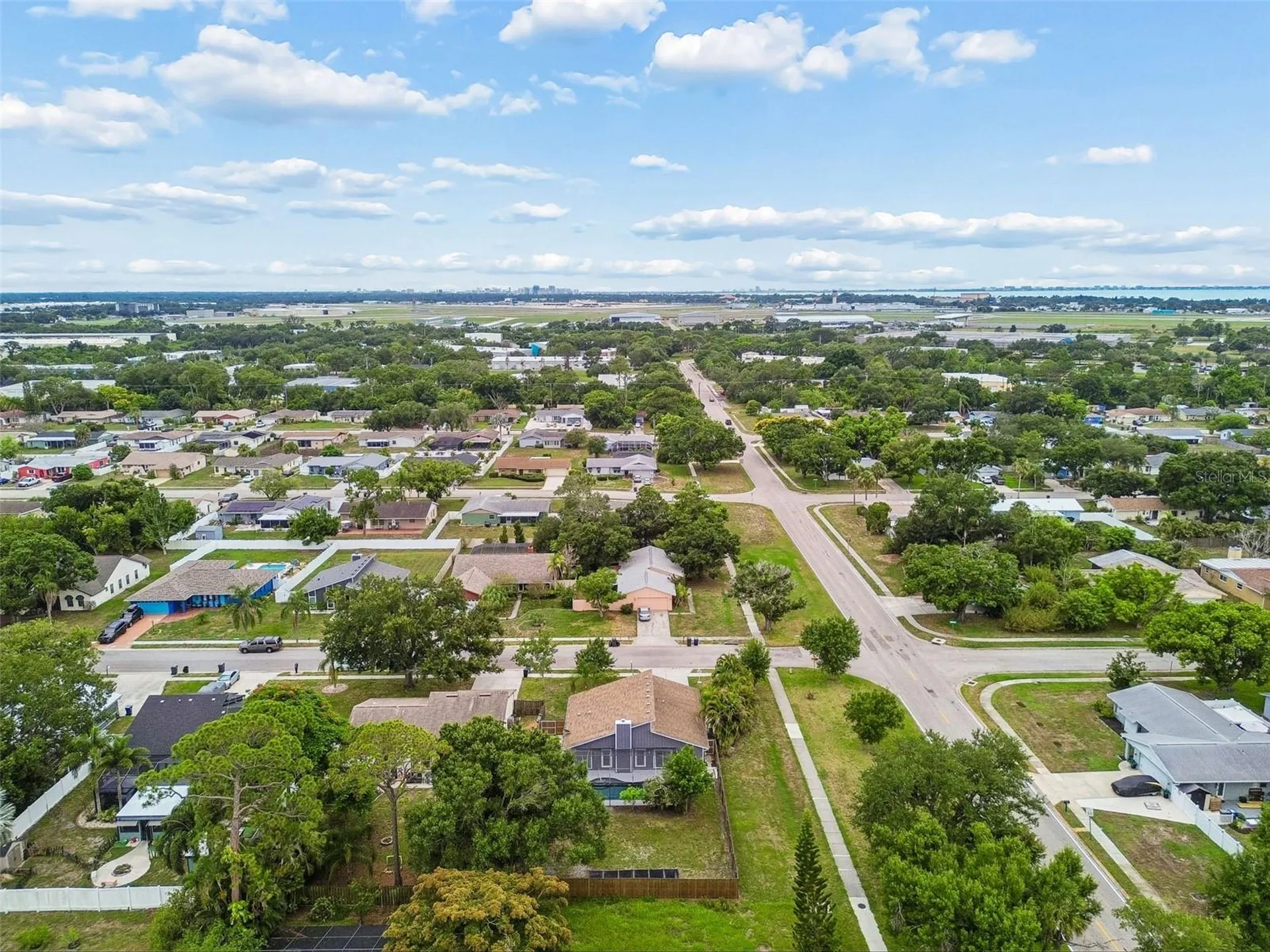 903 Plum Tree Lane Sarasota FL 34243