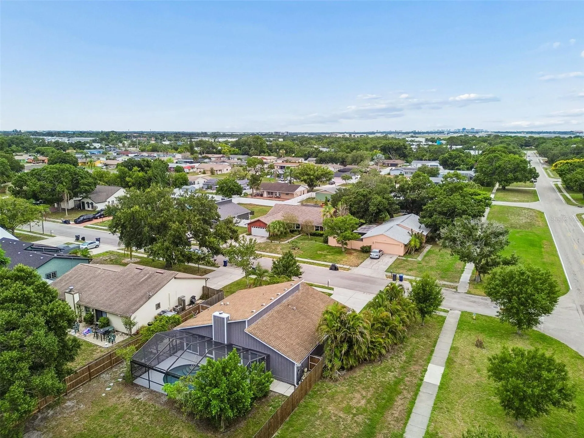 903 Plum Tree Lane Sarasota FL 34243