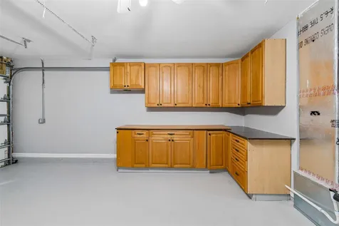903 Plum Tree Lane Sarasota FL 34243