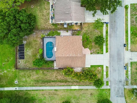 903 Plum Tree Lane Sarasota FL 34243