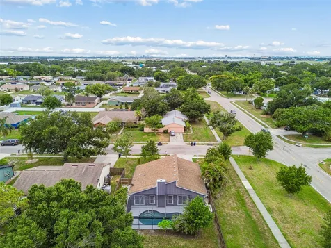 903 Plum Tree Lane Sarasota FL 34243