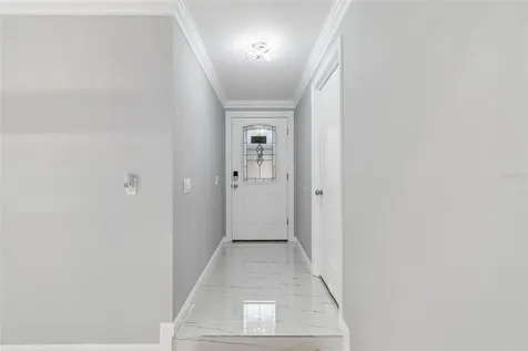 903 Plum Tree Lane Sarasota FL 34243