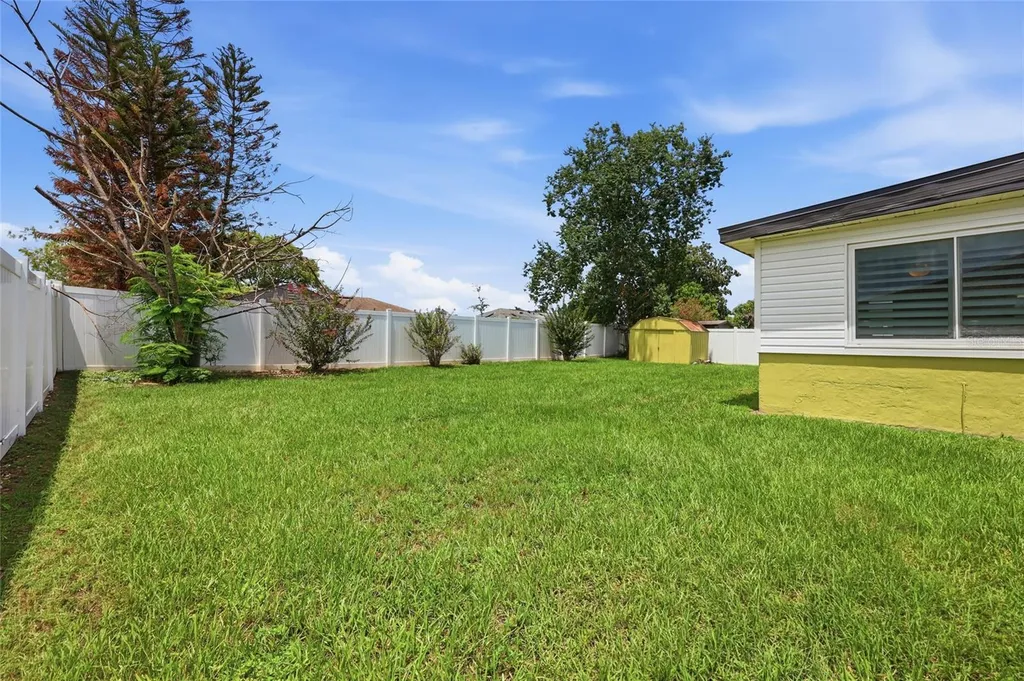931 Arizona Woods Lane Orlando FL 32824