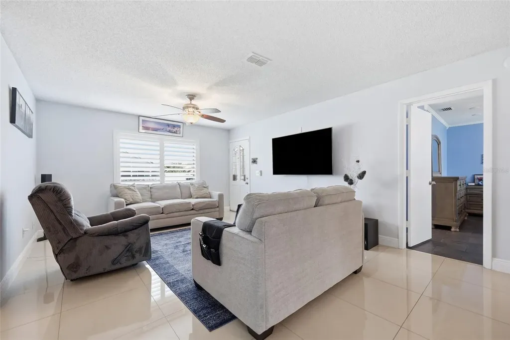 931 Arizona Woods Lane Orlando FL 32824