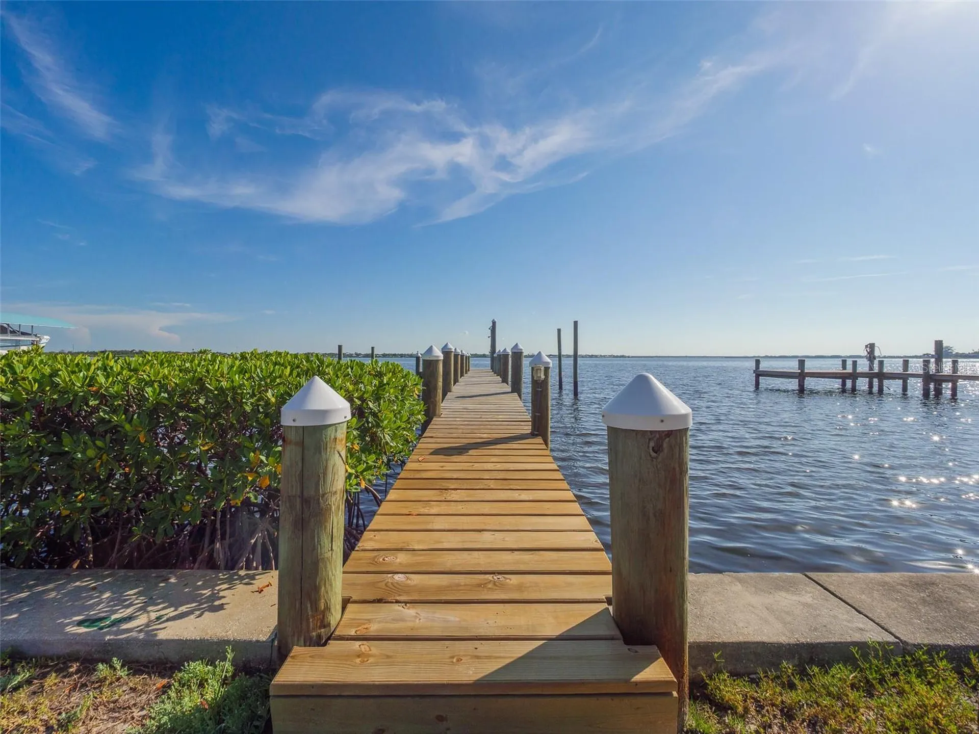 2410 Riverside Drive E Bradenton FL 34208