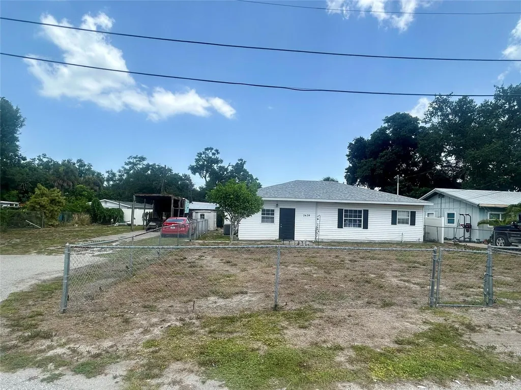 2628 45th Avenue W Bradenton FL 34207
