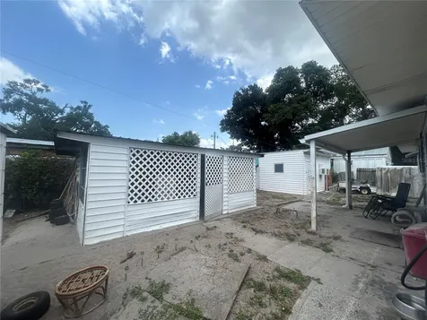 2628 45th Avenue W Bradenton FL 34207