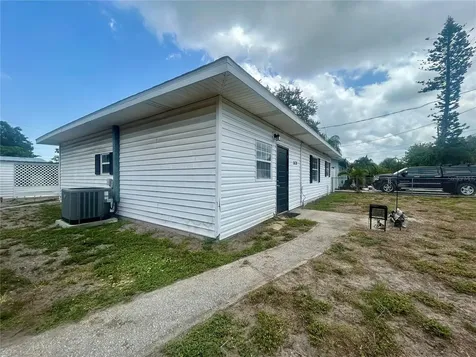 2628 45th Avenue W Bradenton FL 34207