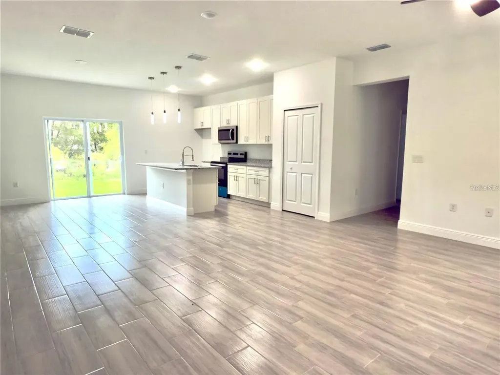 10609 N Skylark Terrace Citrus Springs FL 34434