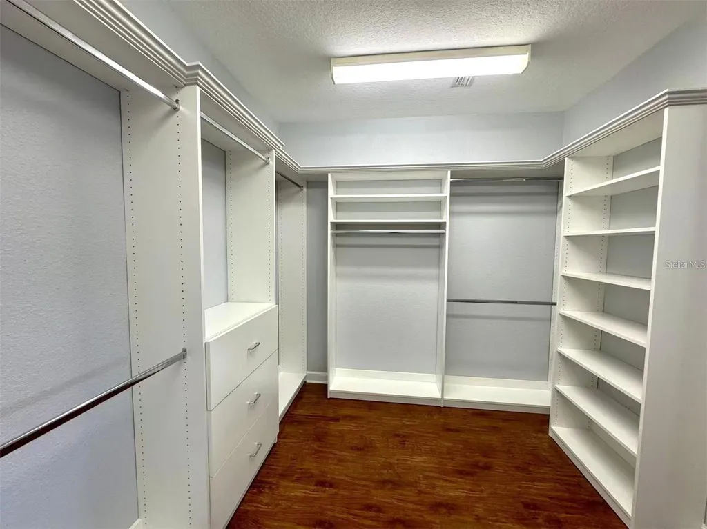 5429 46th Court W Bradenton FL 34210