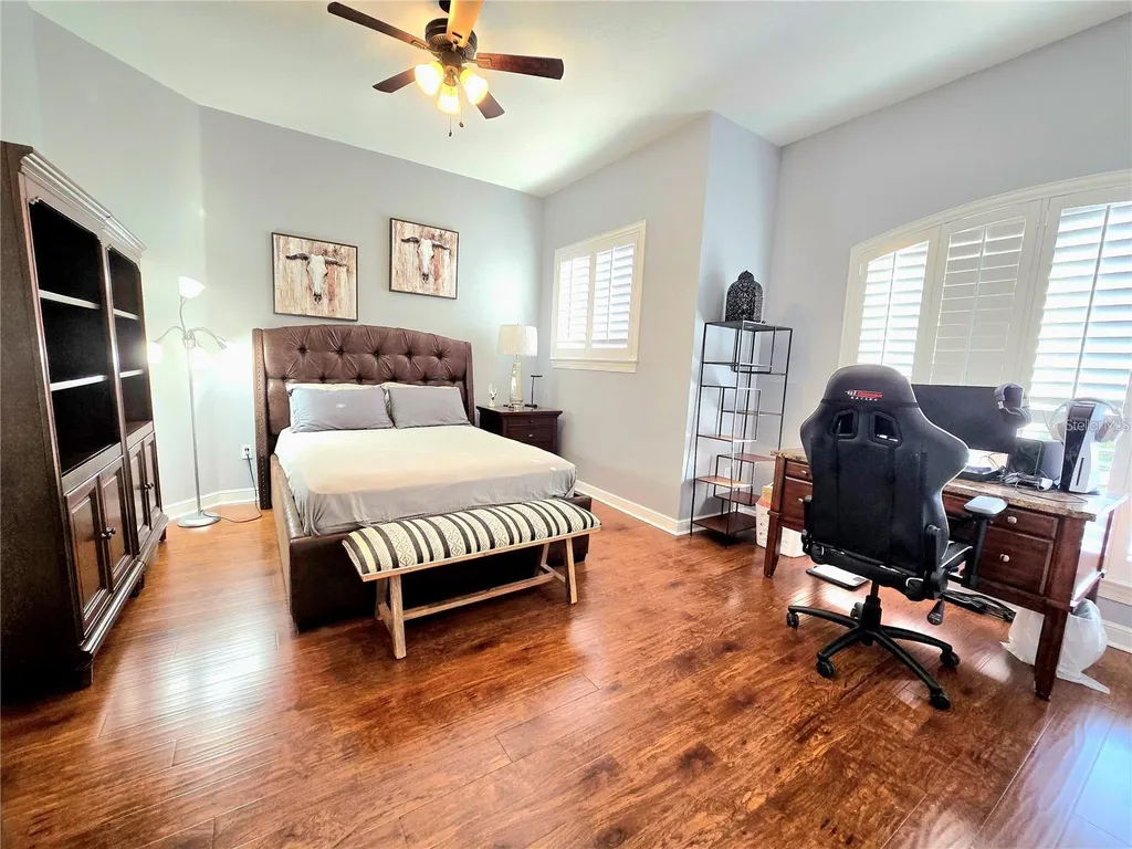 5429 46th Court W Bradenton FL 34210