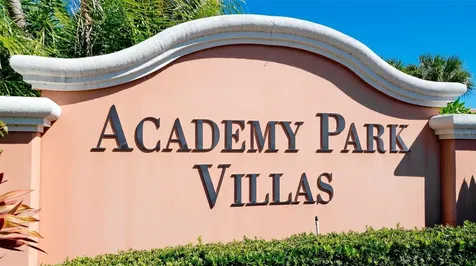 5429 46th Court W Bradenton FL 34210
