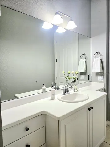 5429 46th Court W Bradenton FL 34210