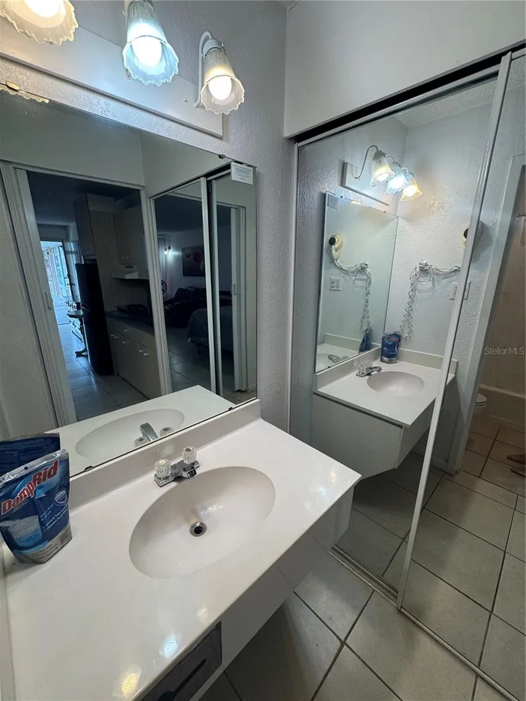 43420 Highway 27 Davenport FL 33837