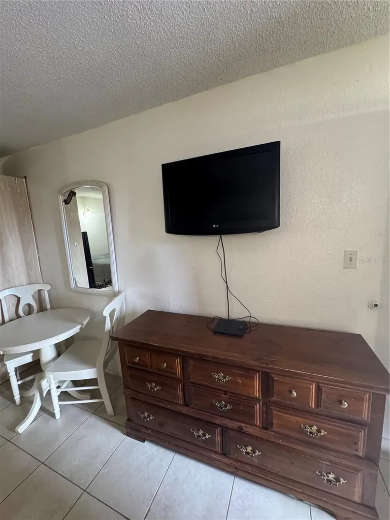 43420 Highway 27 Davenport FL 33837