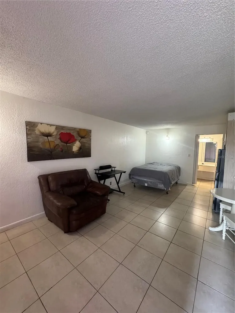 43420 Highway 27 Davenport FL 33837