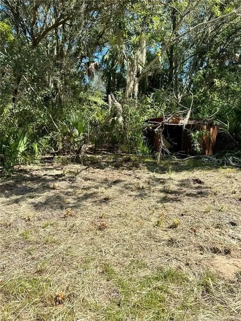 11335 N Ginny Lane Point Inglis FL 34449