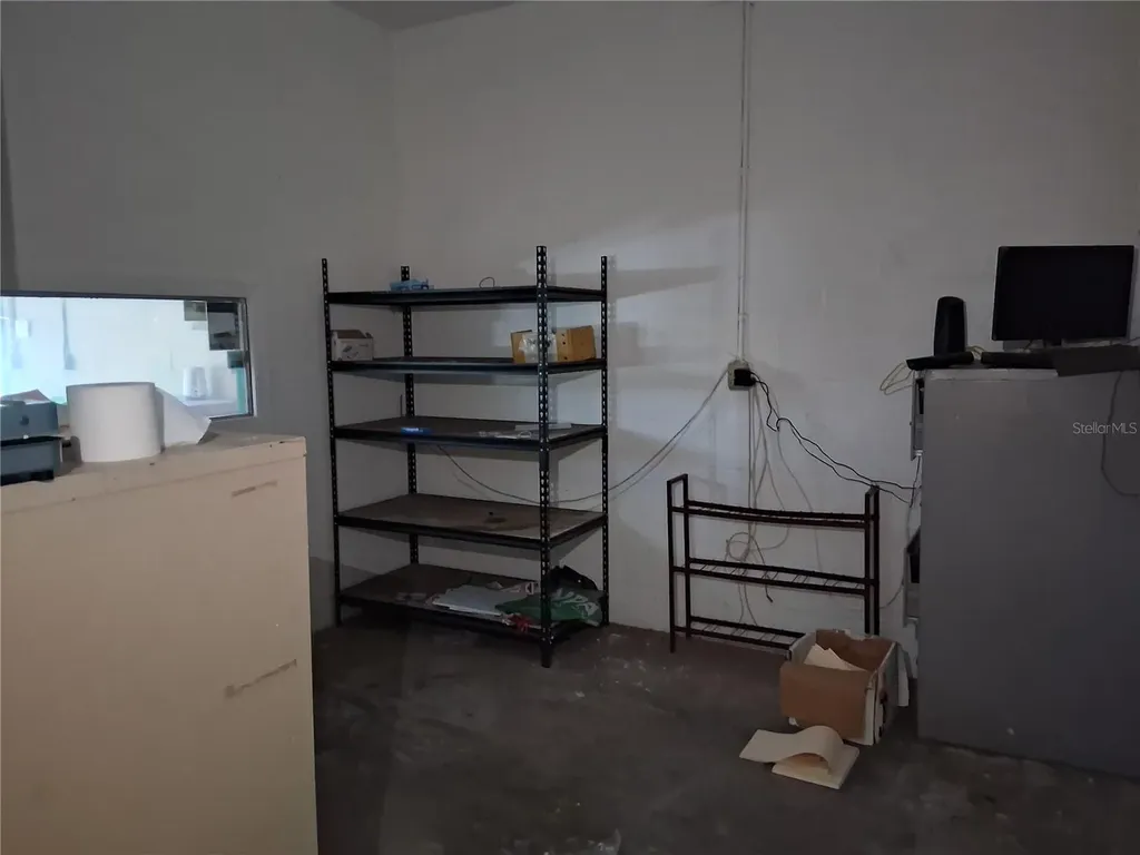 11470 Cr 727 Webster FL 33597